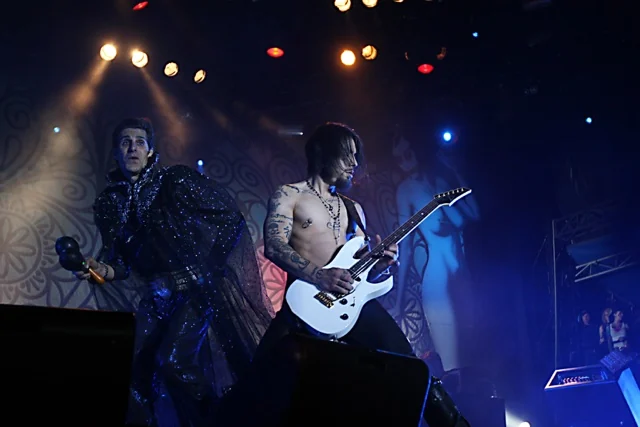 Jane’s Addiction — live concert photography at Voodoo Music Experience · City Park by Adam Yale