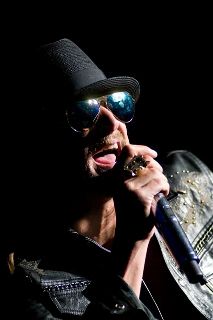 Kid Rock — live concert photography at Verizon Wireless Music Center by Adam Yale
