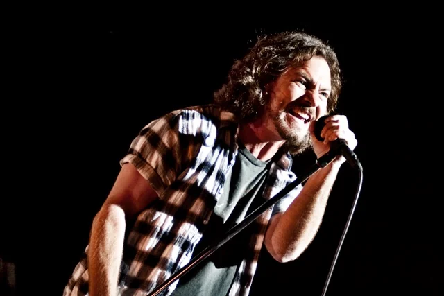 Pearl Jam — live concert photography at Verizon Wireless Music Center by Adam Yale
